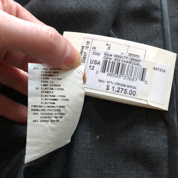 Armani Collezioni Ruffle Blazer Jacket. Grey Wool blend. Giorgio Armani Vintage - Picture 5 of 9